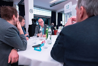 Klaus Oberreiter, Leiter unserer Policy-Abteilung, präsentierte bei der H2 Convention in der Linzer Tabakfabrik die oberösterreichische Wasserstoff-Offensive 2030